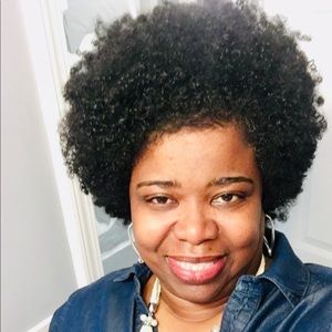 Meet your Posher, Tracy